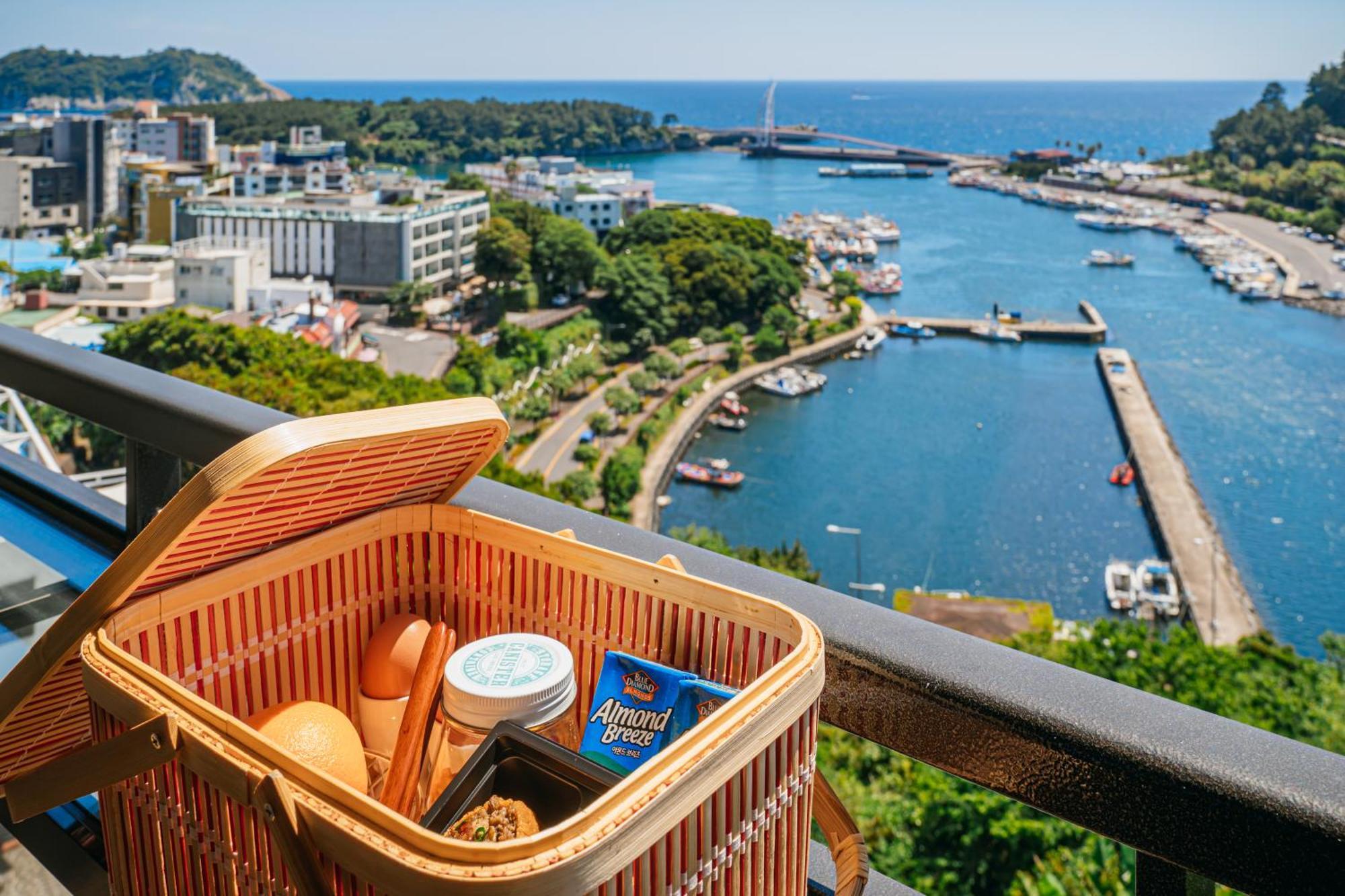 Hotel Yeon Seogwipo-stad Buitenkant foto