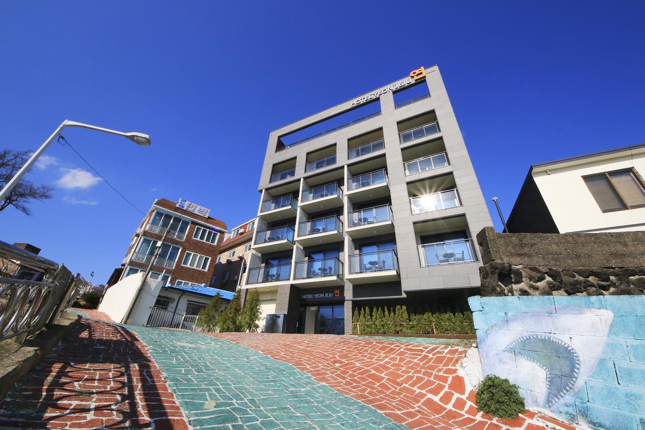 Hotel Yeon Seogwipo-stad Buitenkant foto